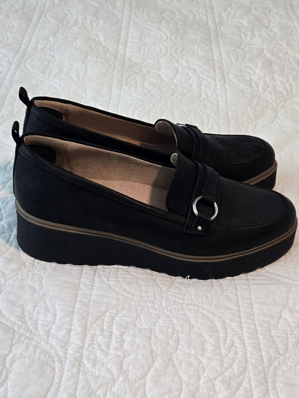 SOUL Naturalizer Black Platform Loafers with Metal Ring
